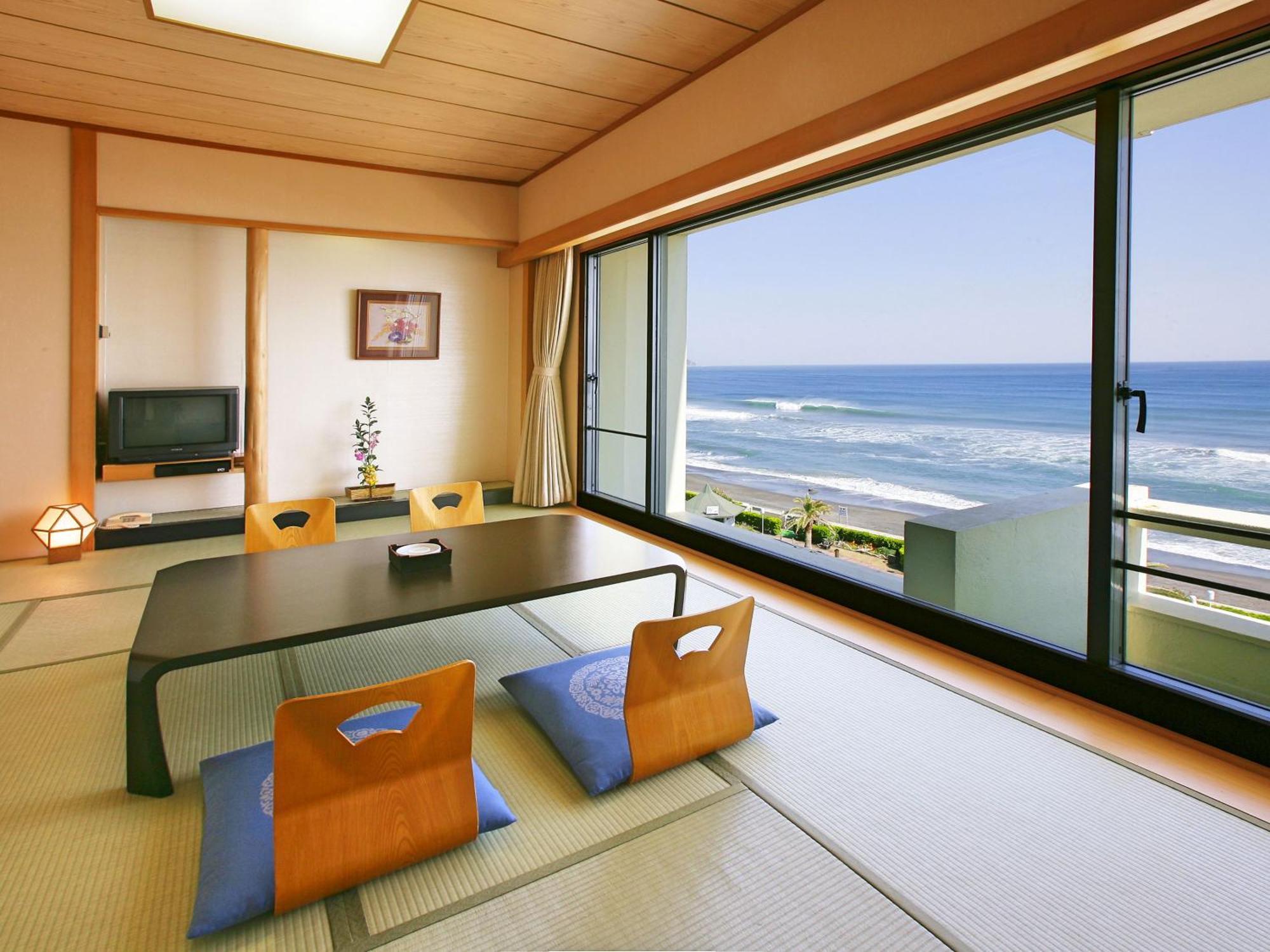 Kamogawa Grand Hotel Extérieur photo
